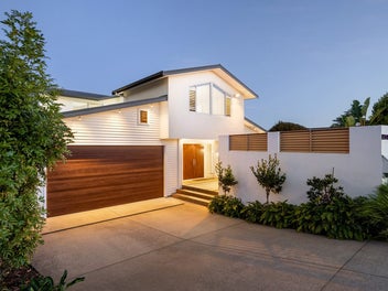 The Ultimate Family Home!