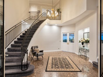 The Ultimate Country Estate!