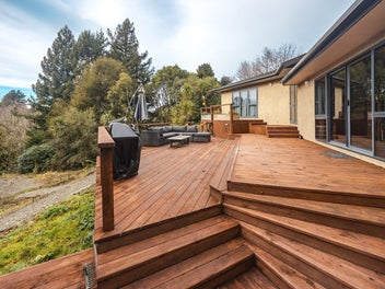 HERBERT FOREST HIDEAWAY