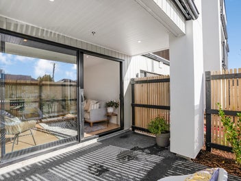Brand New Safe, Secure 1 Bedroom Apartment