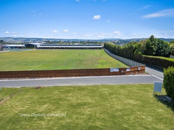 Come and appreciate the views and location