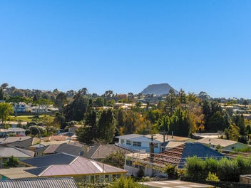 Breathtaking Mount Views!