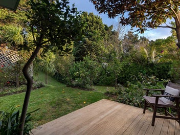 Weatherboard Home, Village Pulse