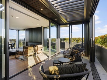 Rare Remuera Penthouse – Secure Now!