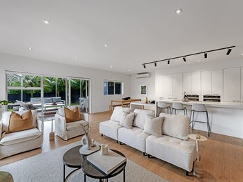 Space, Sun & Multi-Generational Living