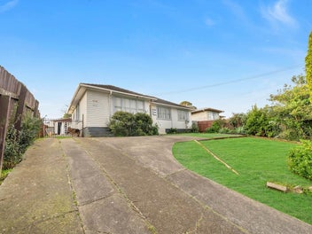 Spacious 4-Bedroom Home on 675sqm (Approx.) – ...