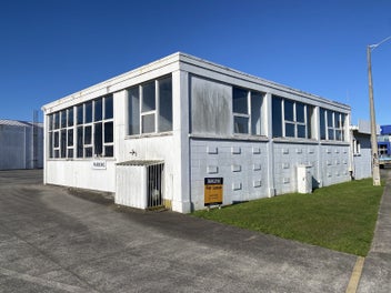 Image 1 of 4