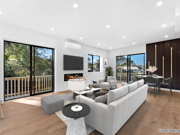 Stunning Standalone 4 Bedroom Home!