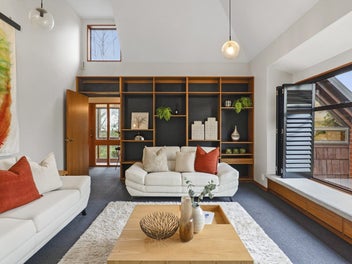 Elegance, charm and prime location