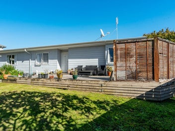 THE BACK IS THE BEST !