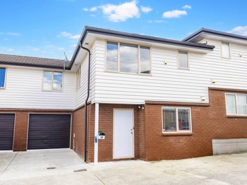 Immaculate Freehold Home – Healthy Homes Compl...
