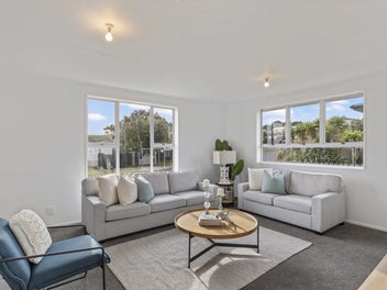 FRESHLY RENOVATED 3 BEDROOM