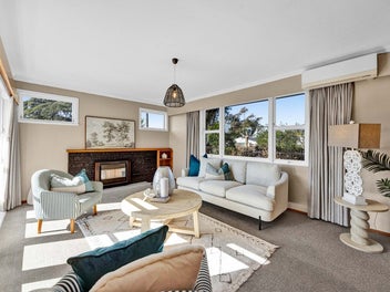 Warm & Welcoming in Westown