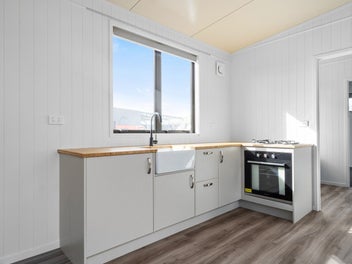 Modern Luxe, Tiny Space!