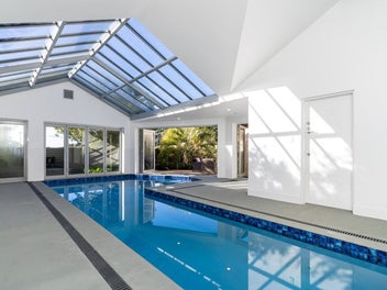 Coastal Grandeur on 2803sqm