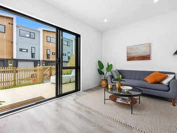 Smart Living. Prime Value. Central Convenience.