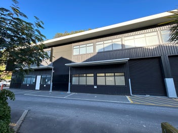 Image 1 of 21