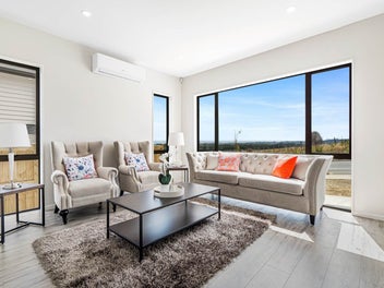 GRAND HOME WITH GRANNY FLAT - FACING RESERVE