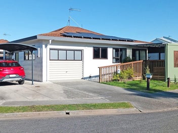 Image 1 of 20