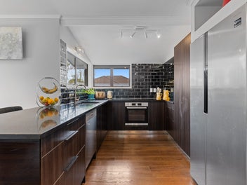 Private Paradise, Prime Mt Eden
