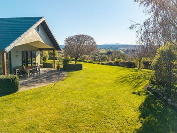 Beautiful home in a stunning and private location