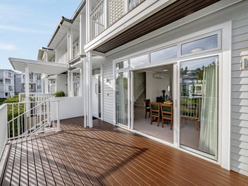 Lock up and Leave Sanctuary with Freehold Title
