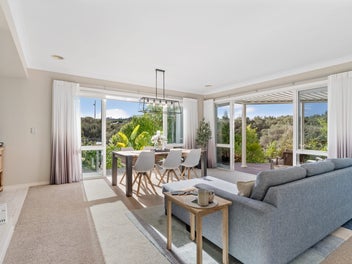 Private and Peaceful, Spacious and Solar Smart