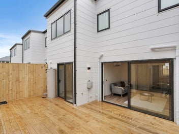 Brand New Homes – First Home Price Tag