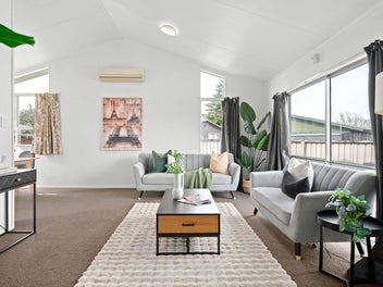 Move-in Ready in Popular Pukete