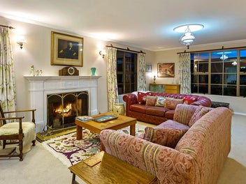 Tudor in River Glade | Waikanae Garden Area