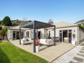 A Smart and Sunny Family Package