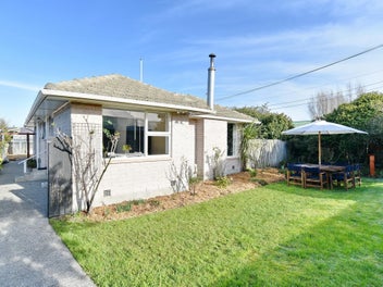 Charming Family Home in the Heart of Bromley