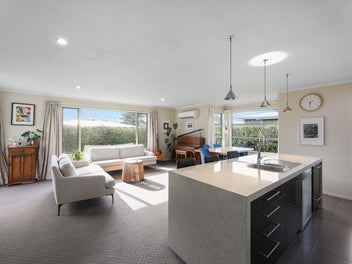 Fashionable, Functional and Well-Located
