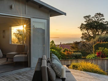 Ridge-Top Potential with Panoramic Sea Views