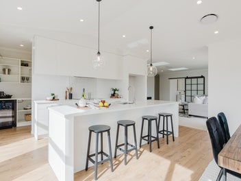 2 Dwellings with a View!