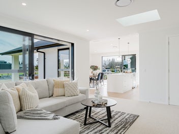 2 Dwellings with a View!