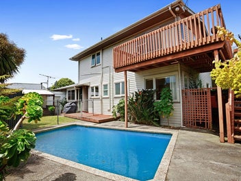 Renovator's Reward, Building Report Supplied