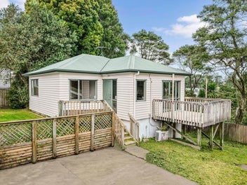 Cash Cow - Dual Homes, Big Returns!