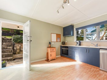 Character, Charm, & Potential in Nelson South