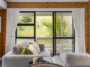BRIGHT, MODERN & MOVE-IN READY!