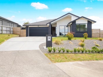 Must Sell – Private Viewings Only