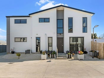 Master Listing – Modern homes at Kimpton Road!