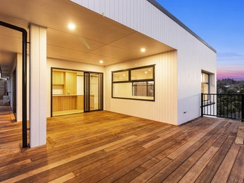 SLEEK, SUN-FILLED, SUPERBLY LOCATED