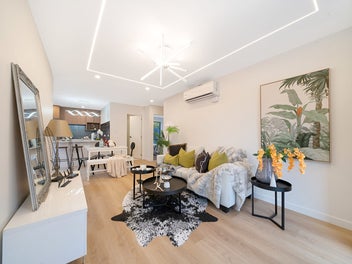 Spanking Brand New Home at Chaucer