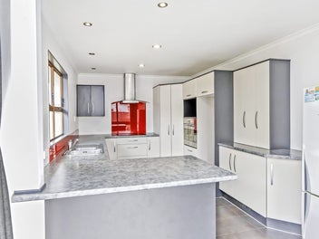 Opportunity knocks - Auction - No Prior Sale