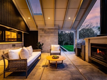 Designed to Impress – A Hoogerbrug Scott...