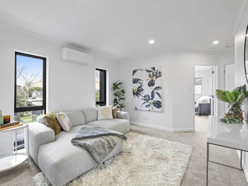 Brand-New Elegance in the Heart of Botany Downs