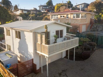 Deceased Estate - Executive, Move-In Ready