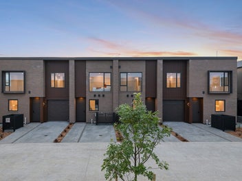 Modern & Spacious Living | 4 - bedroom residence