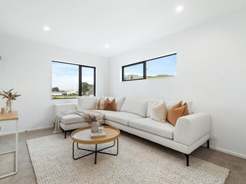 Bright Feature-Rich Home, viewing ready